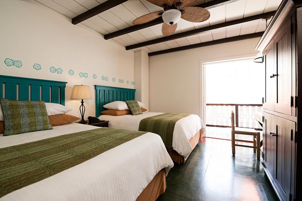 Hotel Isla De 4*